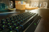Razer BlackWidow V3 Mini HyperSpeed (Gele schakelaar) - Draadloze 65% mechanische Gaming toetsenbord (Silent mechanische schakelaars, Bluetooth, USB-C) QWERTY DE-Layout | Zwart