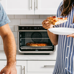 Ninja Foodi 10-in-1 Multifunctionele Oven, Draagbare Mini-Oven voor Aanrecht en Werkbladen, Multifunctionele Oven met 10 Kookfuncties; Airfryen, Braden, Grillen, Bakken en Meer, Zilver/Zwart DT200EU