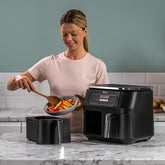 Ninja Foodi Dual Zone Digitale Airfryer, 2 Laden, 7,6L, 6-in-1, Olievrij, Airfryen, Braden, Bakken, Opwarmen, Drogen, Kookt 4-6 Porties, Vaatwasmachinebestendige Manden, Antibaklaag, Zwart AF300EU